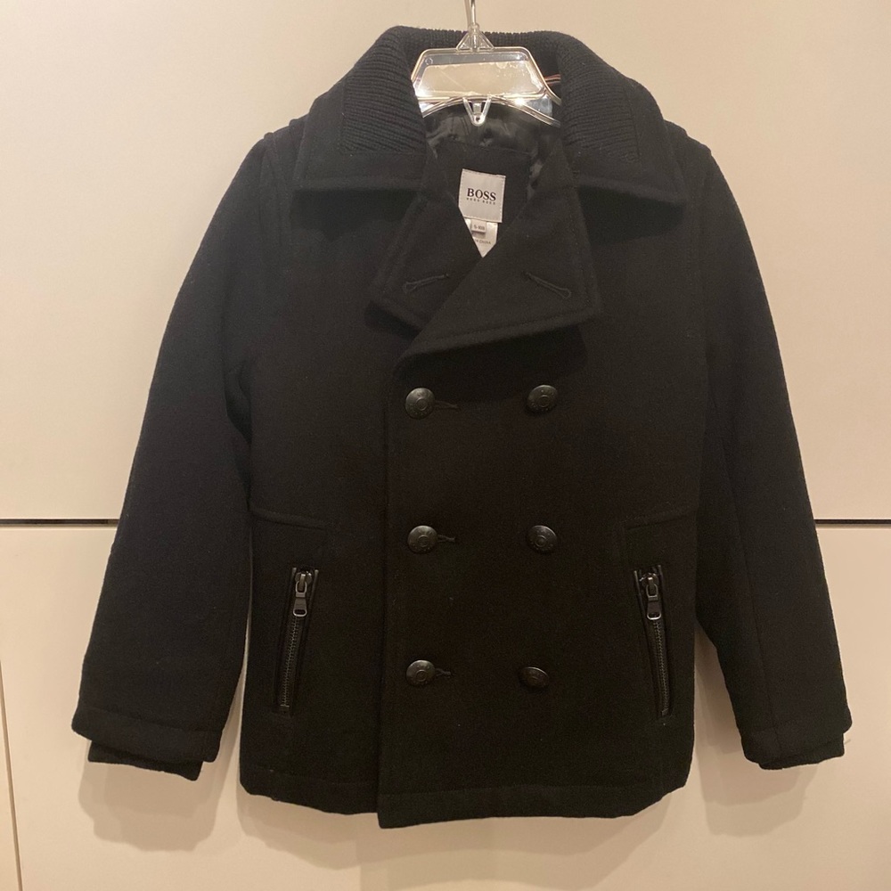 BNWOT Hugo Boss boys size 5 pea coat